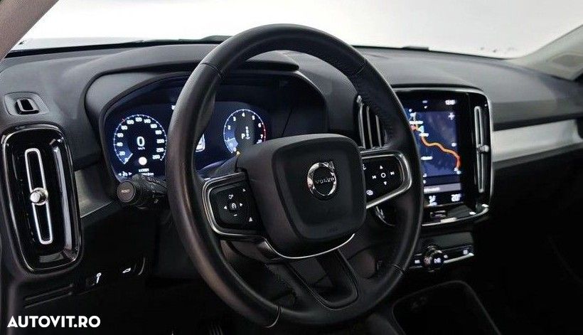 Volvo XC 40 D3 Momentum Pro - 6