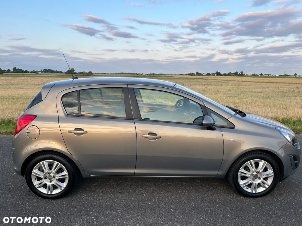 Opel Corsa 1.2 16V Color Edition - 15