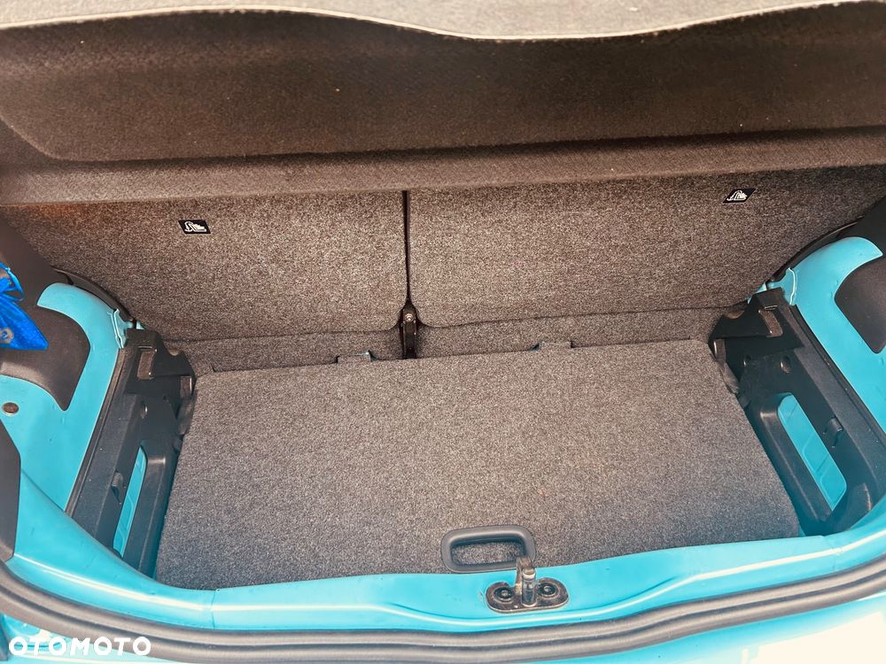 Volkswagen up! 1.0 move - 21