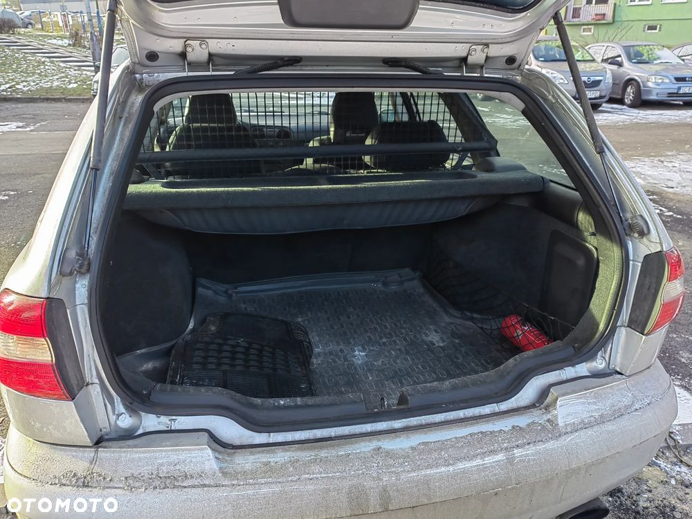 Volvo V40 2.0 T4 X life - 7