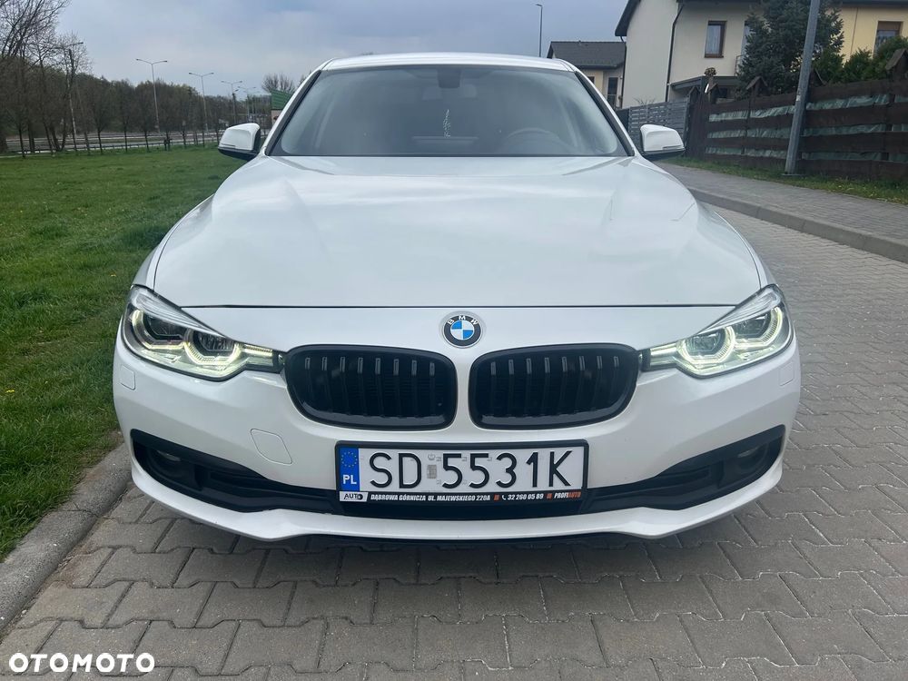 BMW Seria 3 318i Sport Line - 6