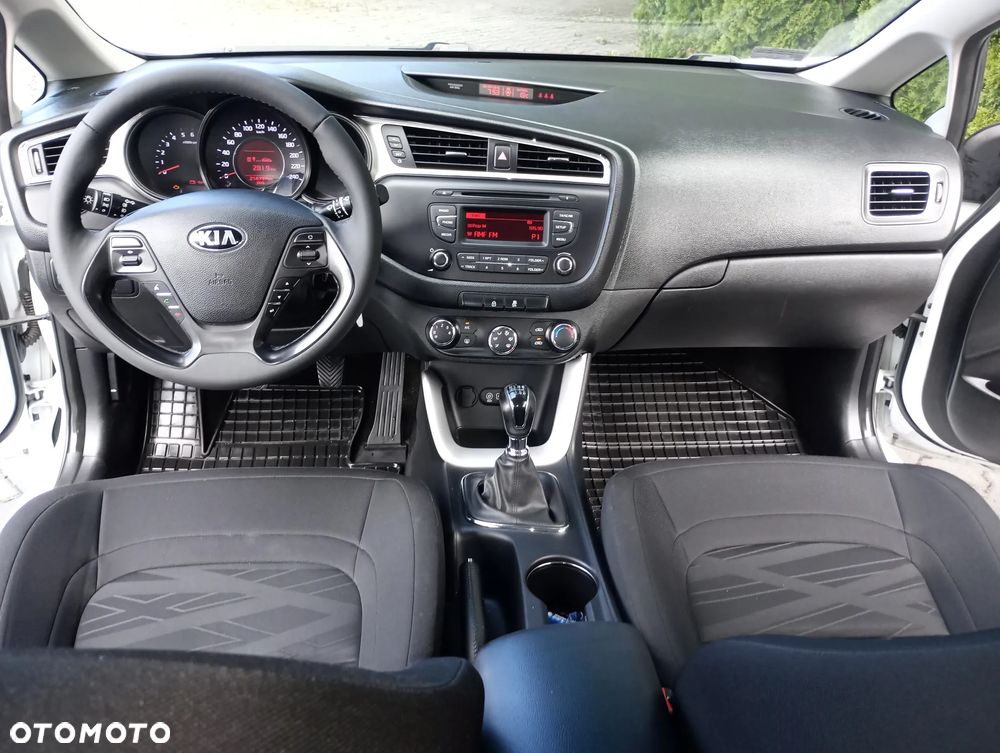 Kia Ceed Cee'd 1.4 CRDi M - 7