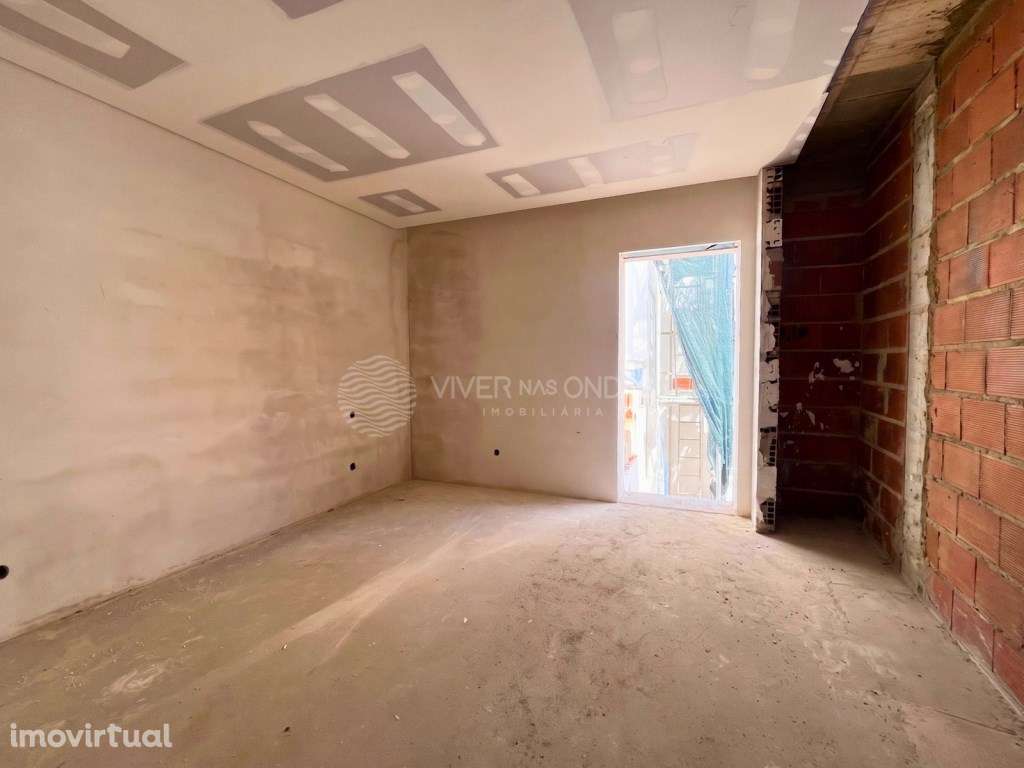 Moradia T3 com Excelentes Áreas junto à Baía do Seixal, Amora - Grande imagem: 4/22