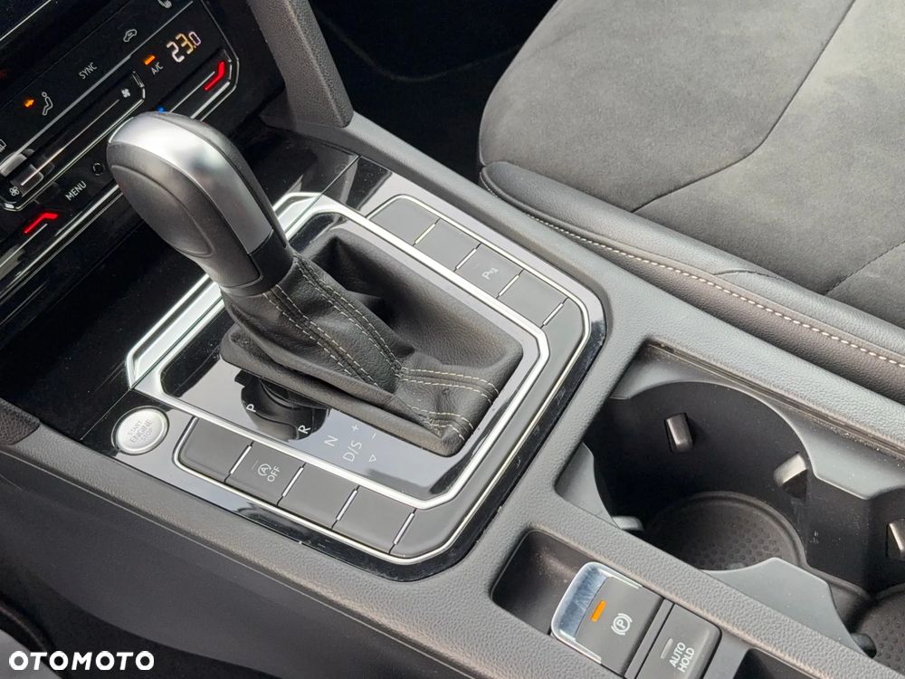 Volkswagen Arteon 2.0 TSI R-Line DSG - 20