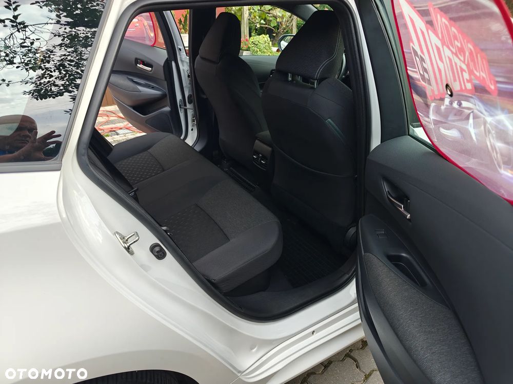 Toyota Corolla 1.8 Hybrid Comfort - 11