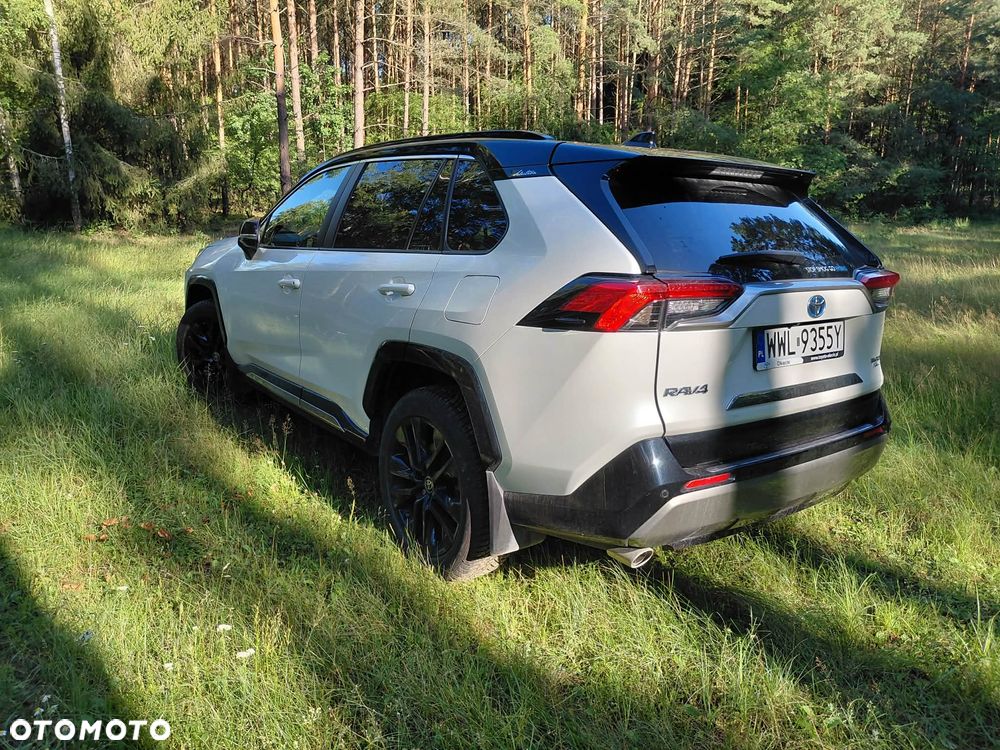 Toyota RAV4 - 9