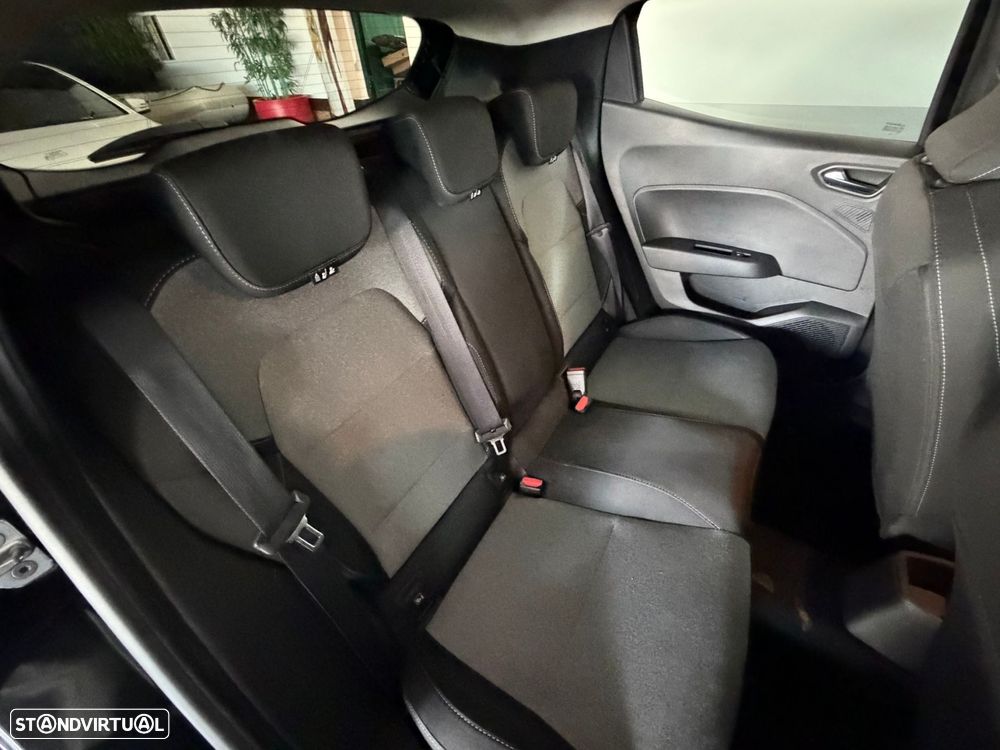 Renault Clio 1.0 TCe Evolution - 23
