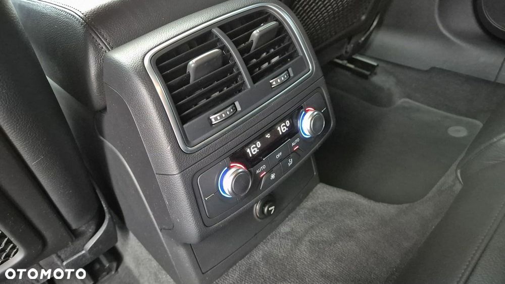 Audi A6 Avant 2.0 TDI Ultra S tronic - 23