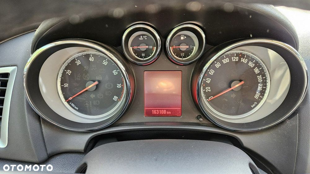 Opel Astra 1.6 Color Edition - 26