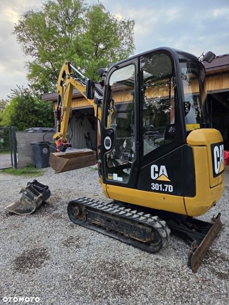 Caterpillar CAT 301. 7D - 4