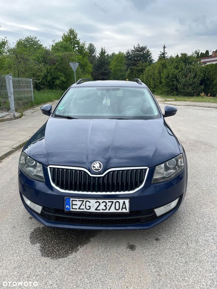 Skoda Octavia 1.6 TDI Edition DSG - 1