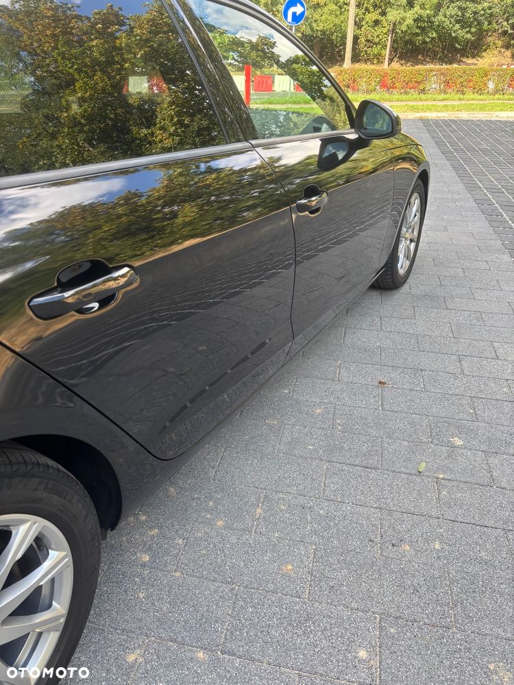 Audi A4 Avant 35 TDI mHEV Advanced S tronic - 6
