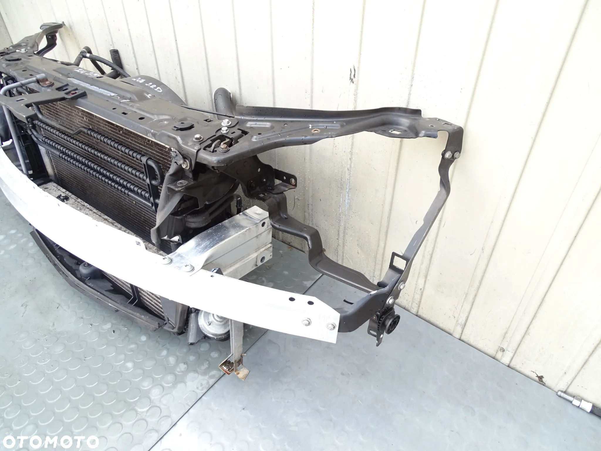 Mercedes Klasa C W204 2.2 Pas przedni kompletny - 3