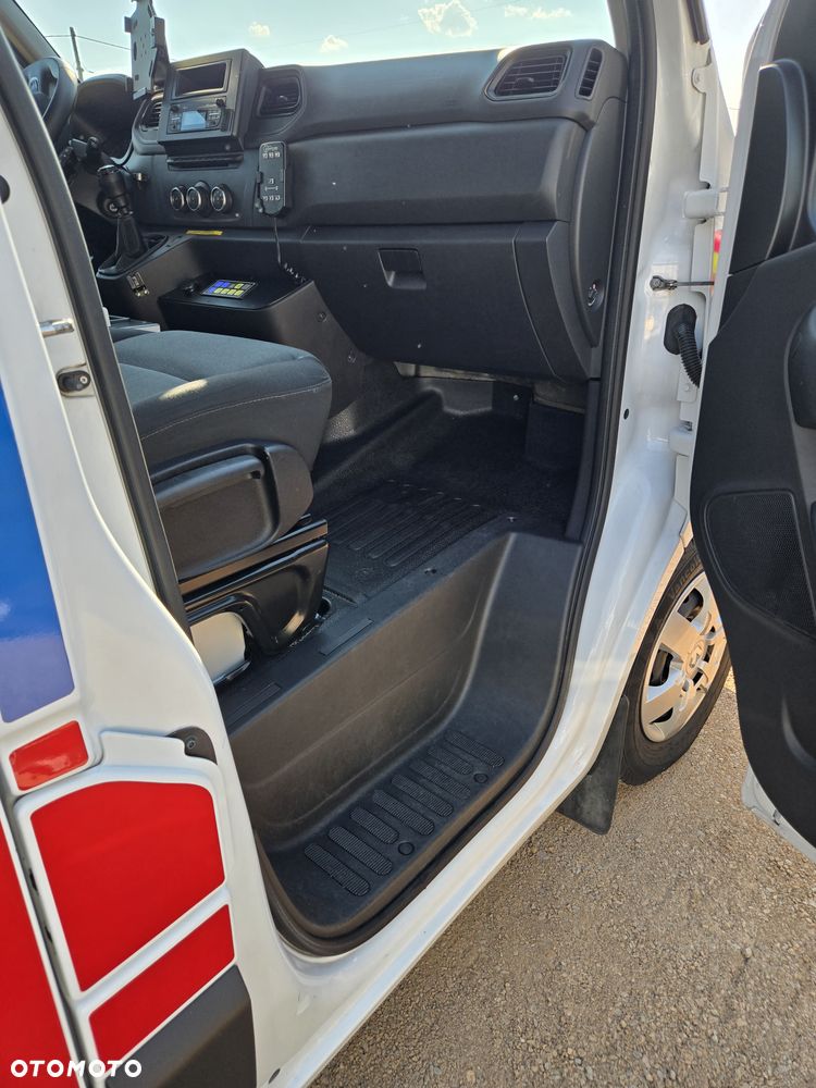 Renault Master Ambulans karetka - 5
