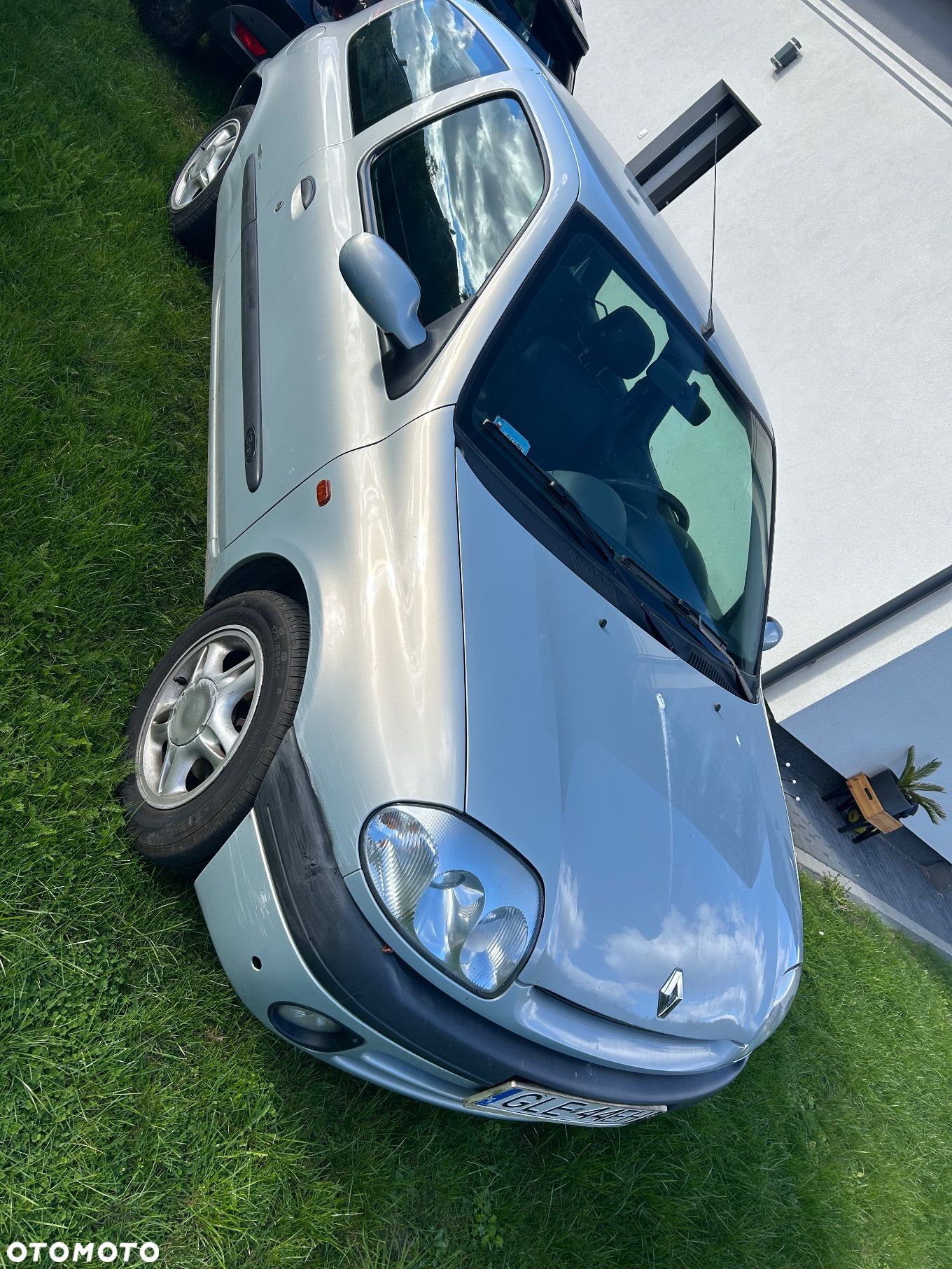 Renault Clio 1.2 16V Expression - 1