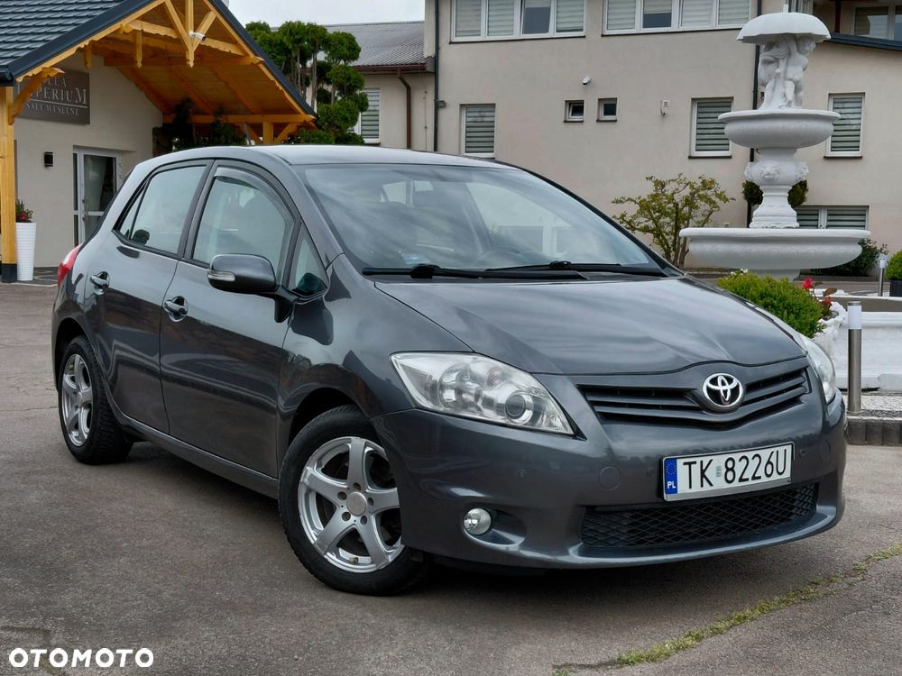 Toyota Auris 2.0 D-4D - 6