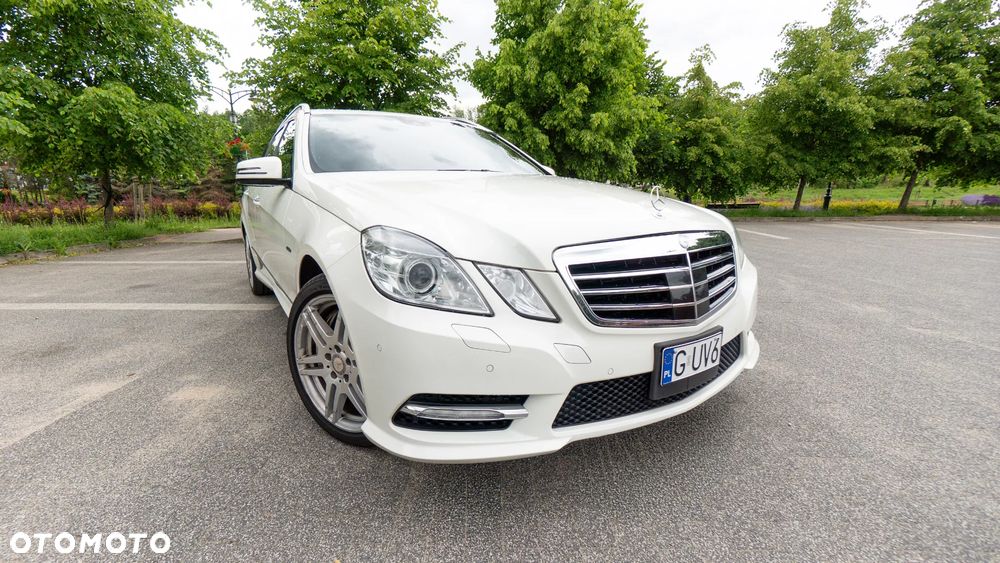 Mercedes-Benz Klasa E 500 BlueEFFICIENCY 7G-TRONIC Avantgarde - 11