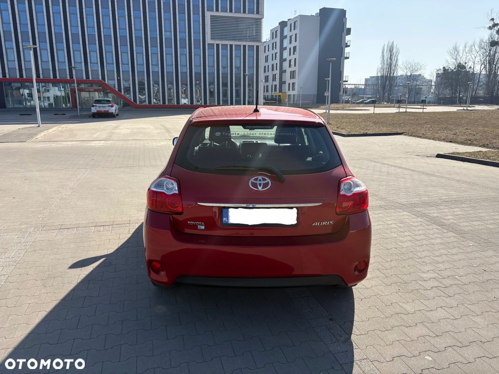 Toyota Auris 1.6 Dynamic - 5