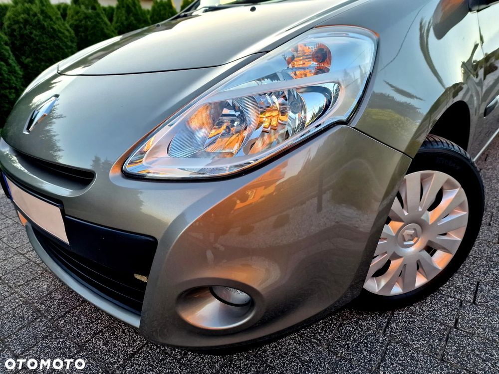 Renault Clio 1.2 16V Dynamique - 2