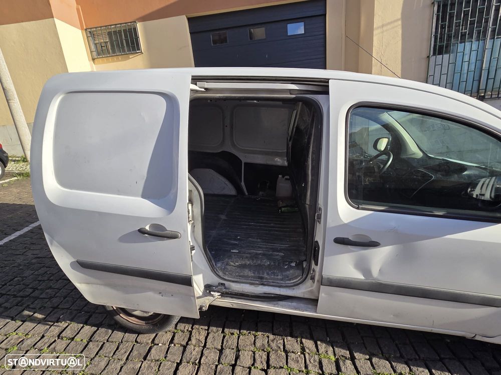Renault KANGOO - 21
