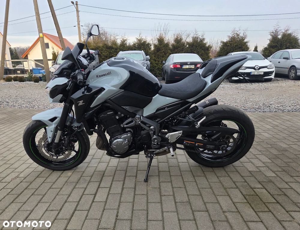 Kawasaki Z 900 - 7