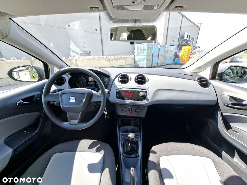 Seat Ibiza 1.4 16V Reference - 9