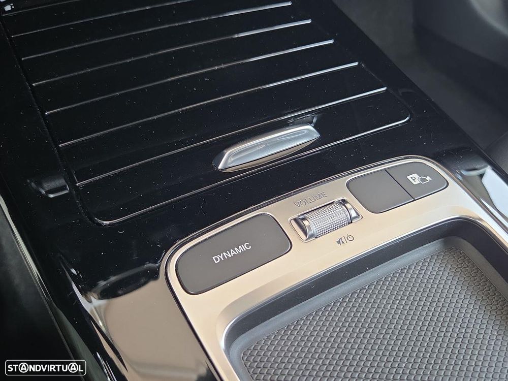 Mercedes-Benz CLA 180 d Shooting Brake Progressive Aut. - 21
