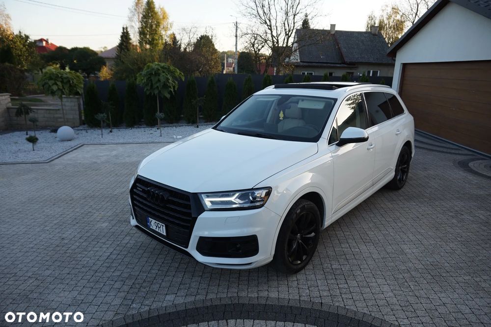 Audi Q7 - 8