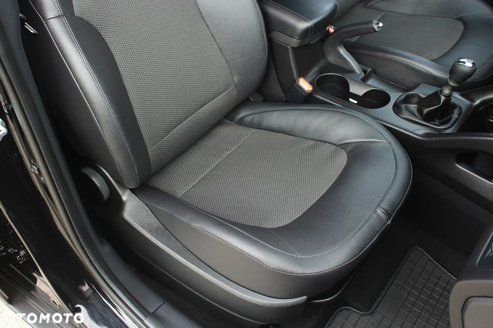 Hyundai ix35 1.6 GDI Premium 2WD - 30