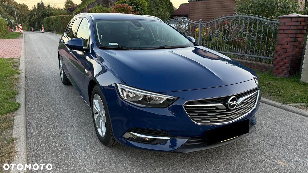 Opel Insignia - 1