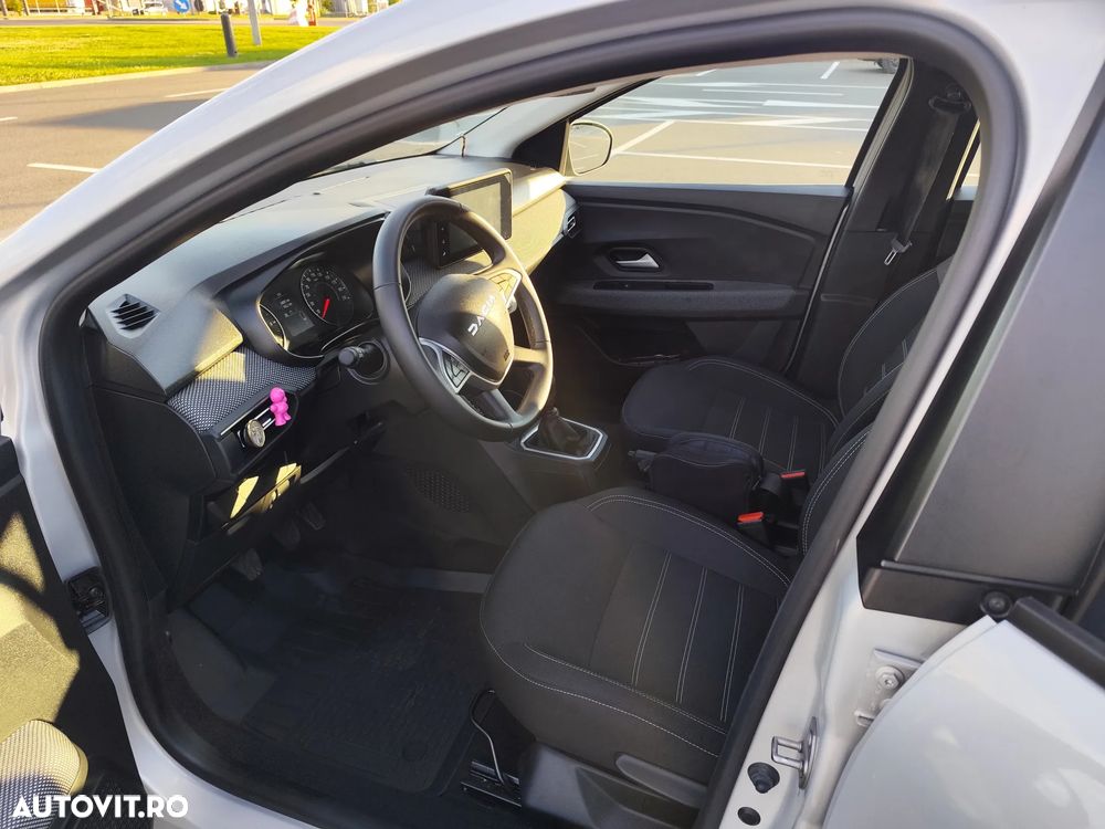 Dacia Logan TCe 90 MT6 Expression - 5