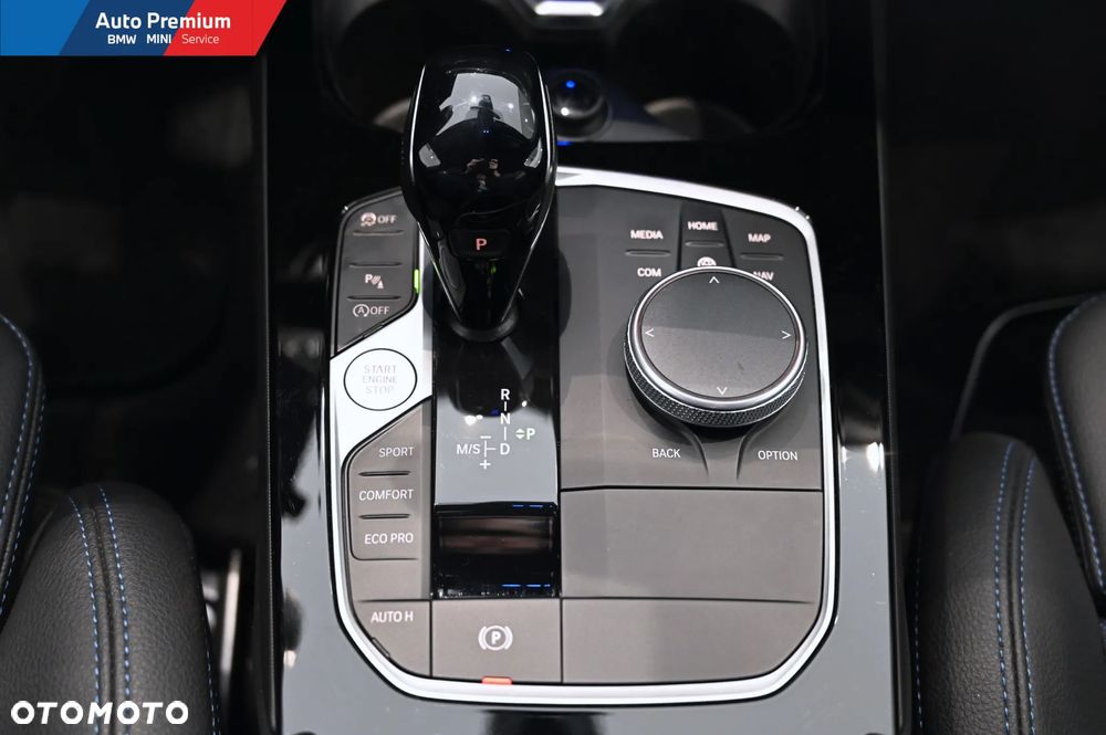 BMW Seria 1 118i - 18