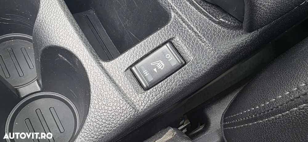 Nissan Qashqai 1.6 DCI TEKNA+ - 11