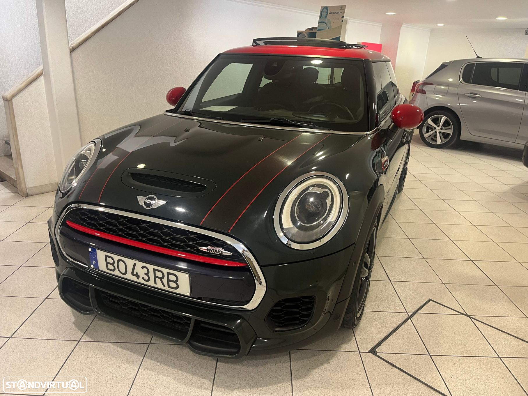 MINI 3 Portas John Cooper Works Auto Desportiva - 9