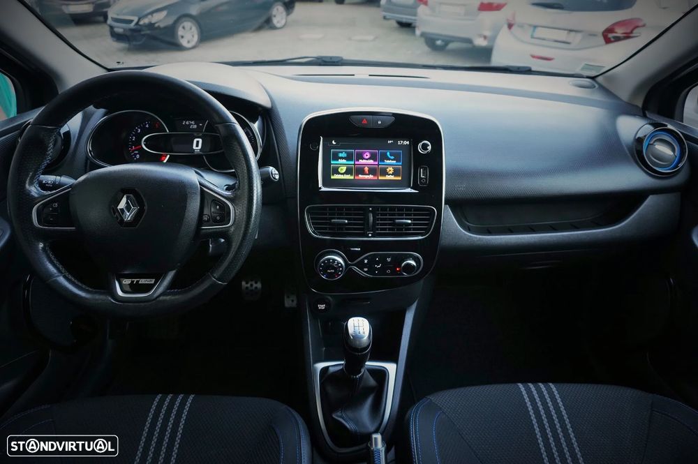 Renault Clio Sport Tourer 1.5 dCi GT Line - 22