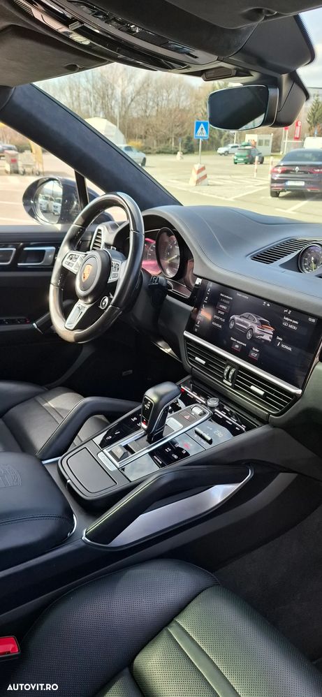 Porsche Cayenne Turbo S E-hybrid 4.0 - 15