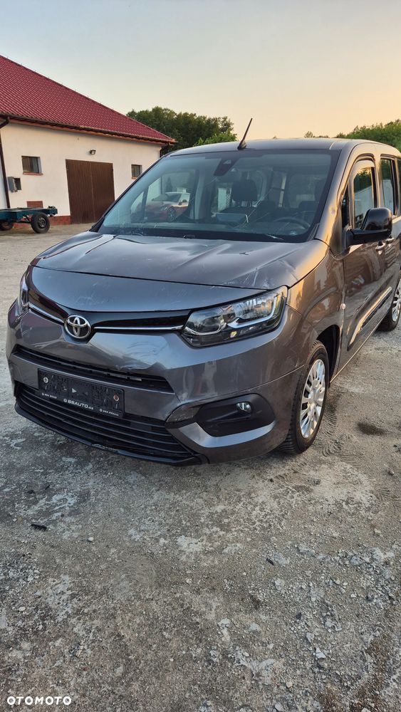 Toyota Proace City 1.2 D-4T Long 2,3t Active (bryg.) - 4