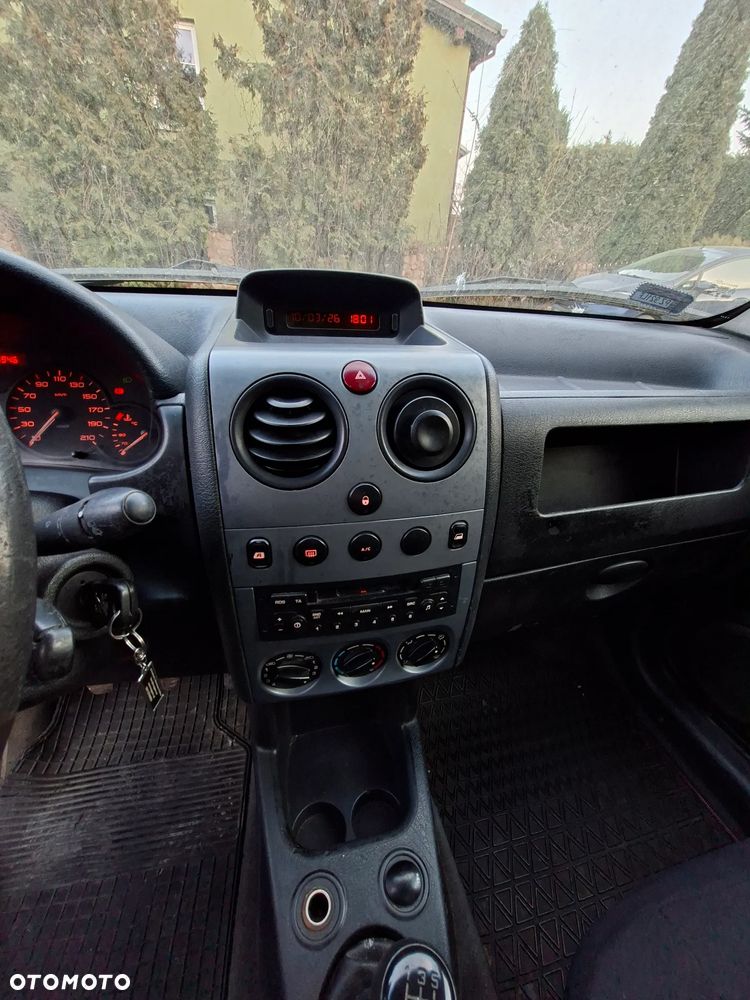 Peugeot PARTNER - 10