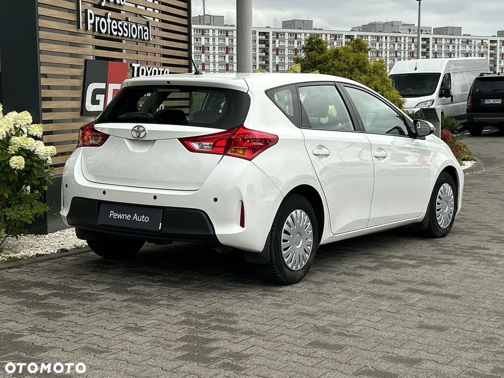 Toyota Auris 1.33 VVT-i Active - 5