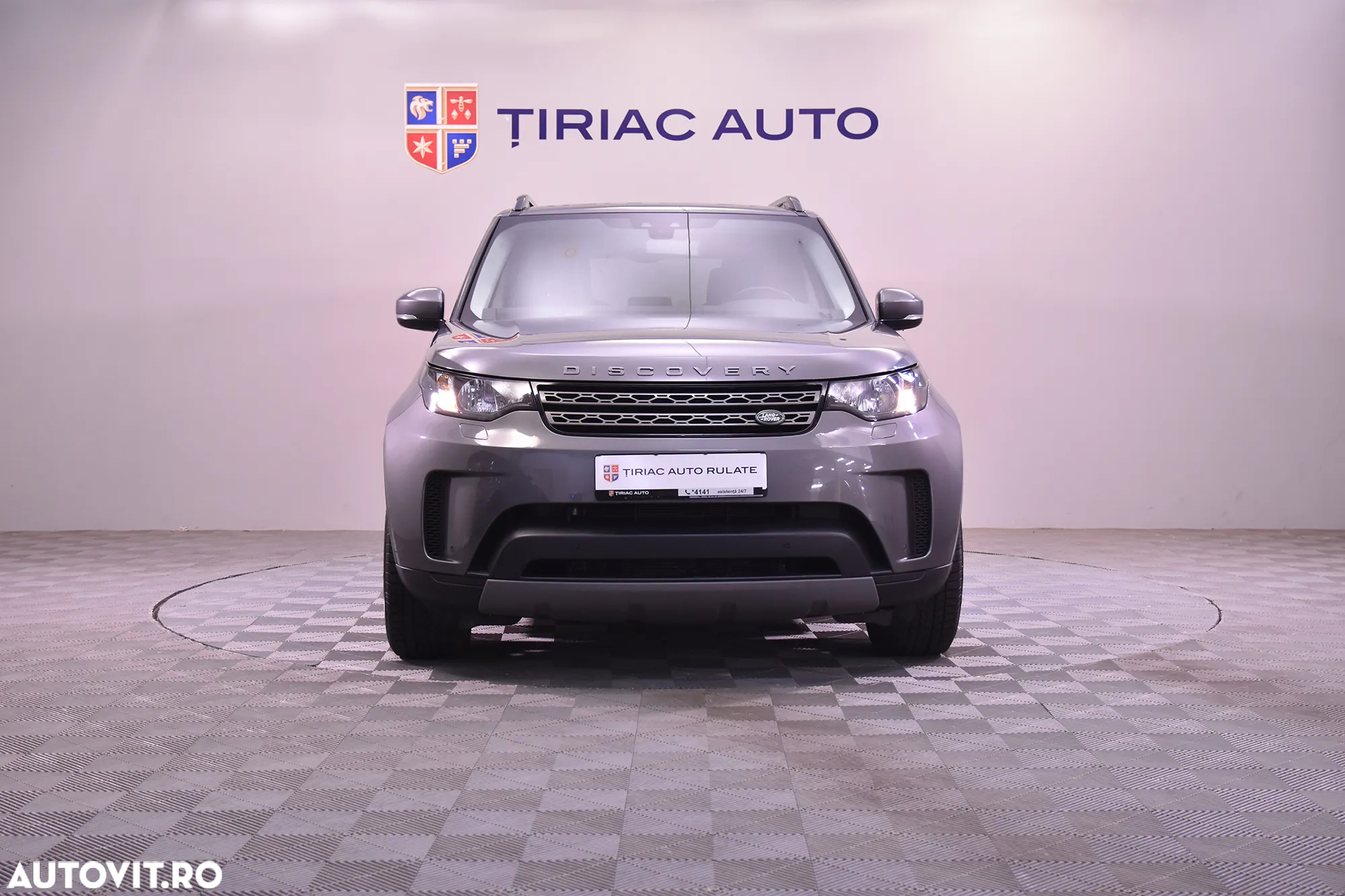 Land Rover Discovery - 8
