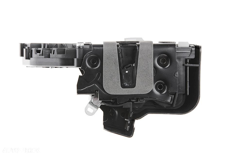 Broasca usa spate S40(2004-2012), S80(2007-2013), V70(2008-2010), V50(2004-2012), Xc60(2009-2013), Xc70(2008-2014), C30(2007-2013), Dreapta, NTY EZC-VV-003 - 3