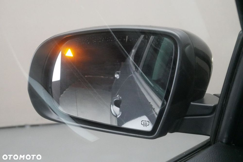 Jeep Compass - 30