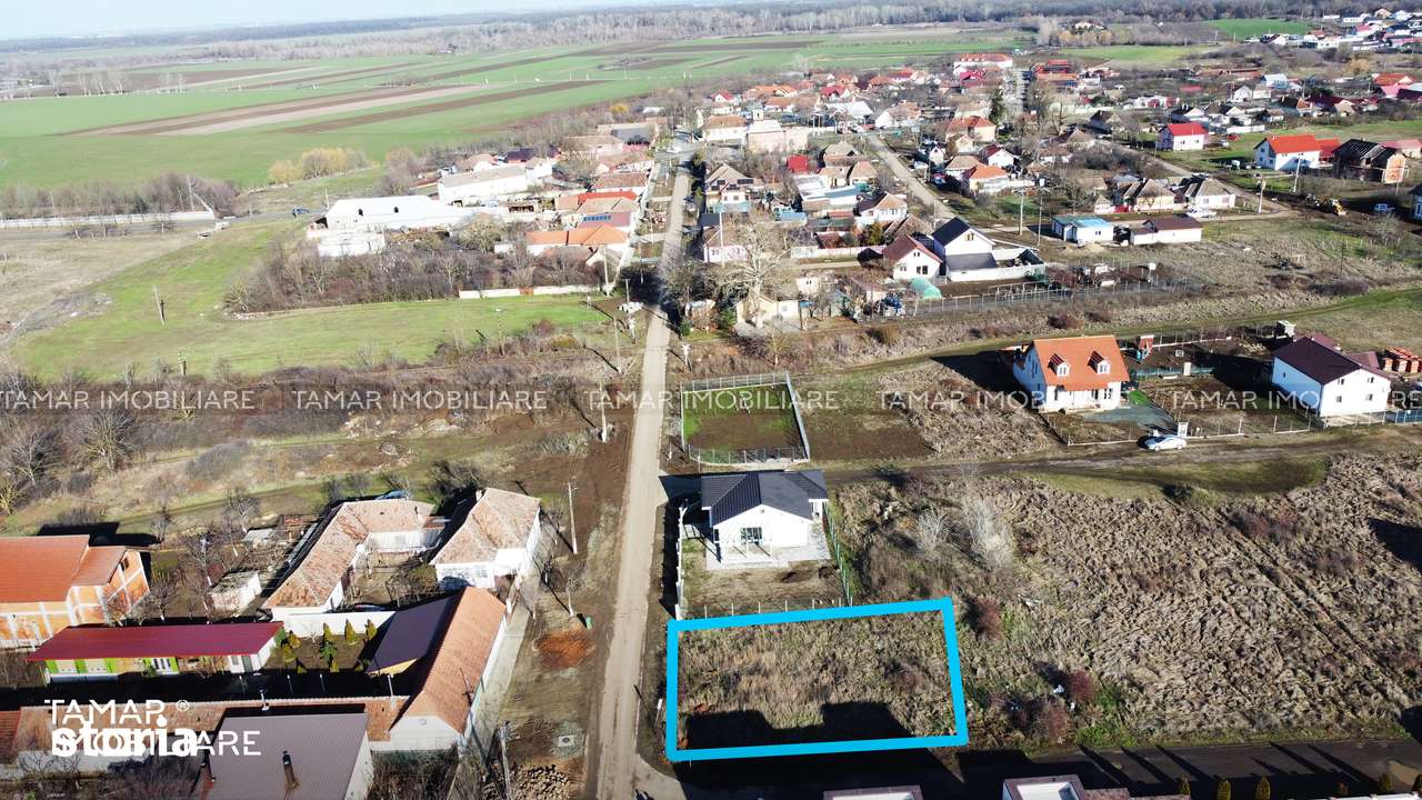 Teren Intravilan 500 mp pe Colț - Imagine principală: 2/3