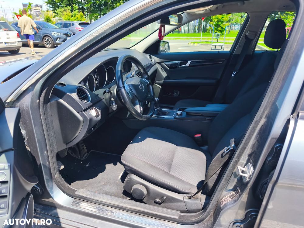 Mercedes-Benz C 180 T-Modell - 8