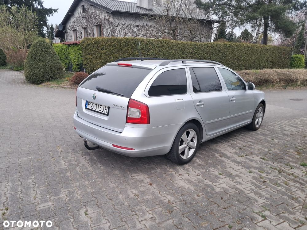 Skoda Octavia 1.8 TSI IMPULS EDITION - 6