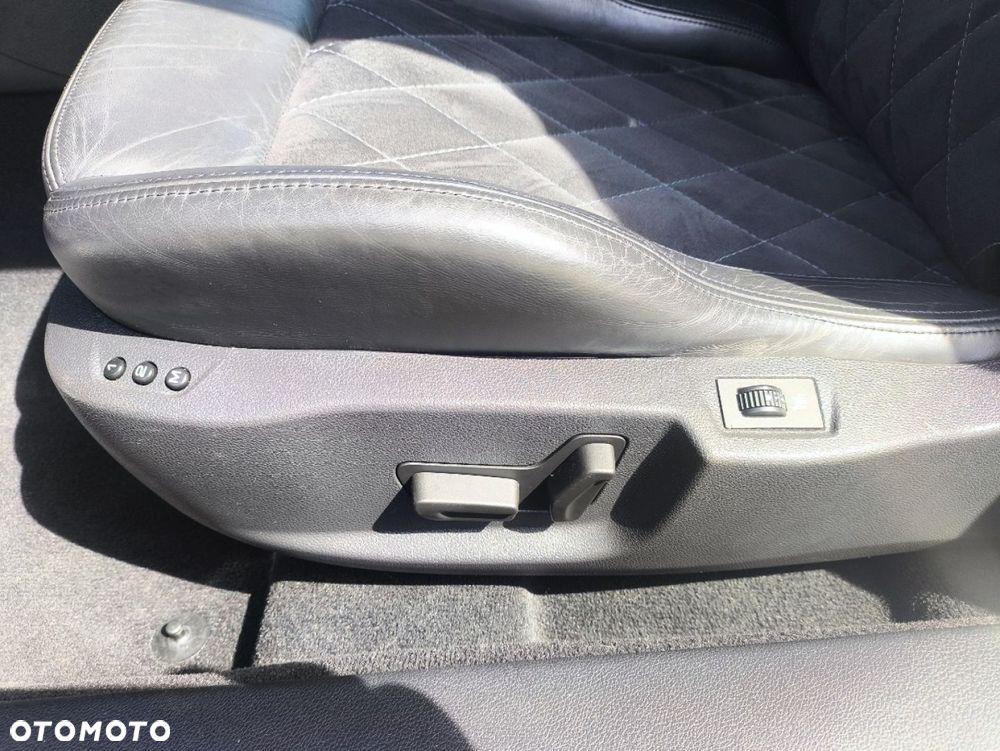 Peugeot RCZ 1.6 200 THP GT-Line - 13