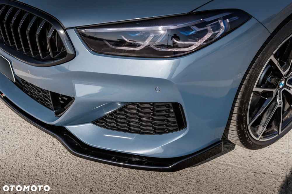 BMW Seria 8 - 10