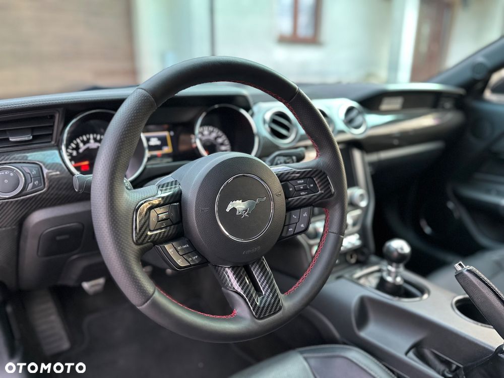 Ford Mustang 5.0 V8 GT - 11