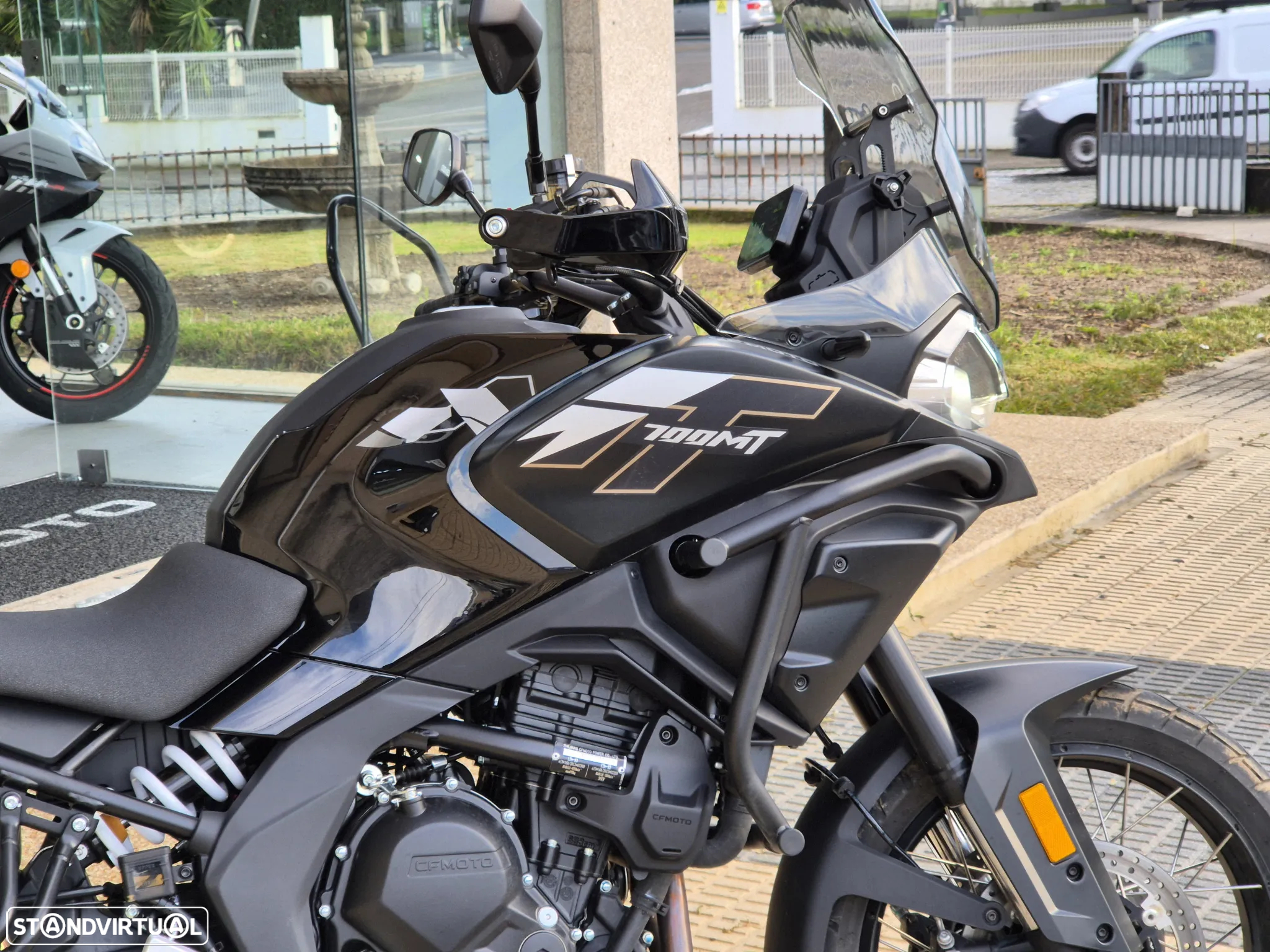 CF Moto 700MT - 2