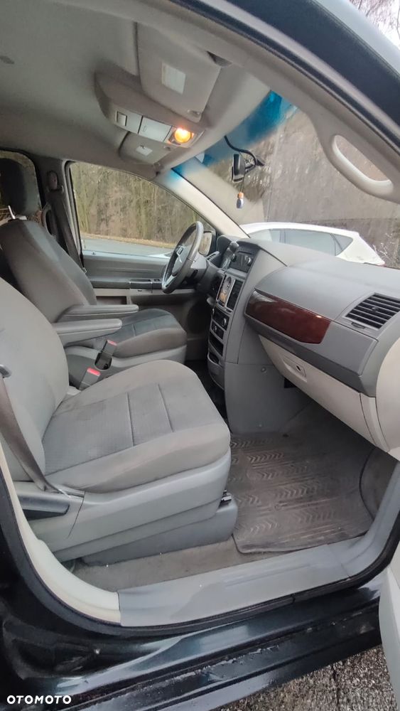 Chrysler Grand Voyager 2.8 CRD LX - 7